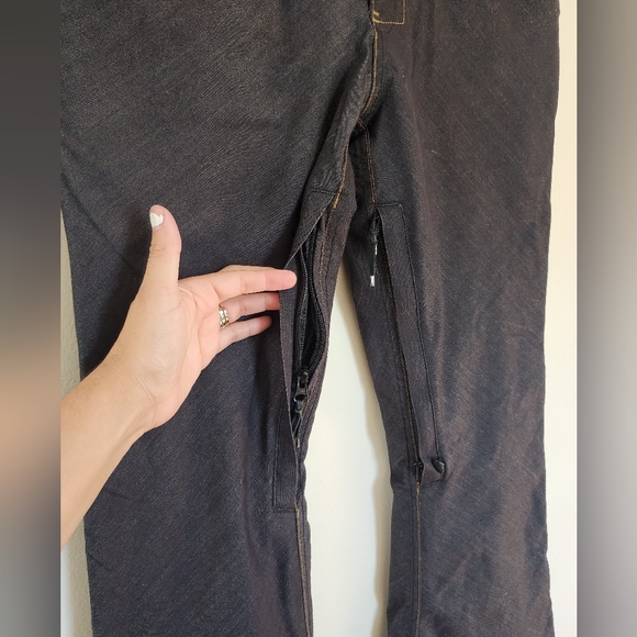 Holden Womens Outdoor Sports/ Snowboarding 🏂 Multi Pockets Pants size Small - Picture 8 of 11